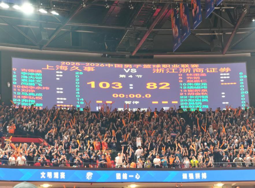 3年4740万!米切尔罗宾逊的加盟,能给凯尔特人带来什么?